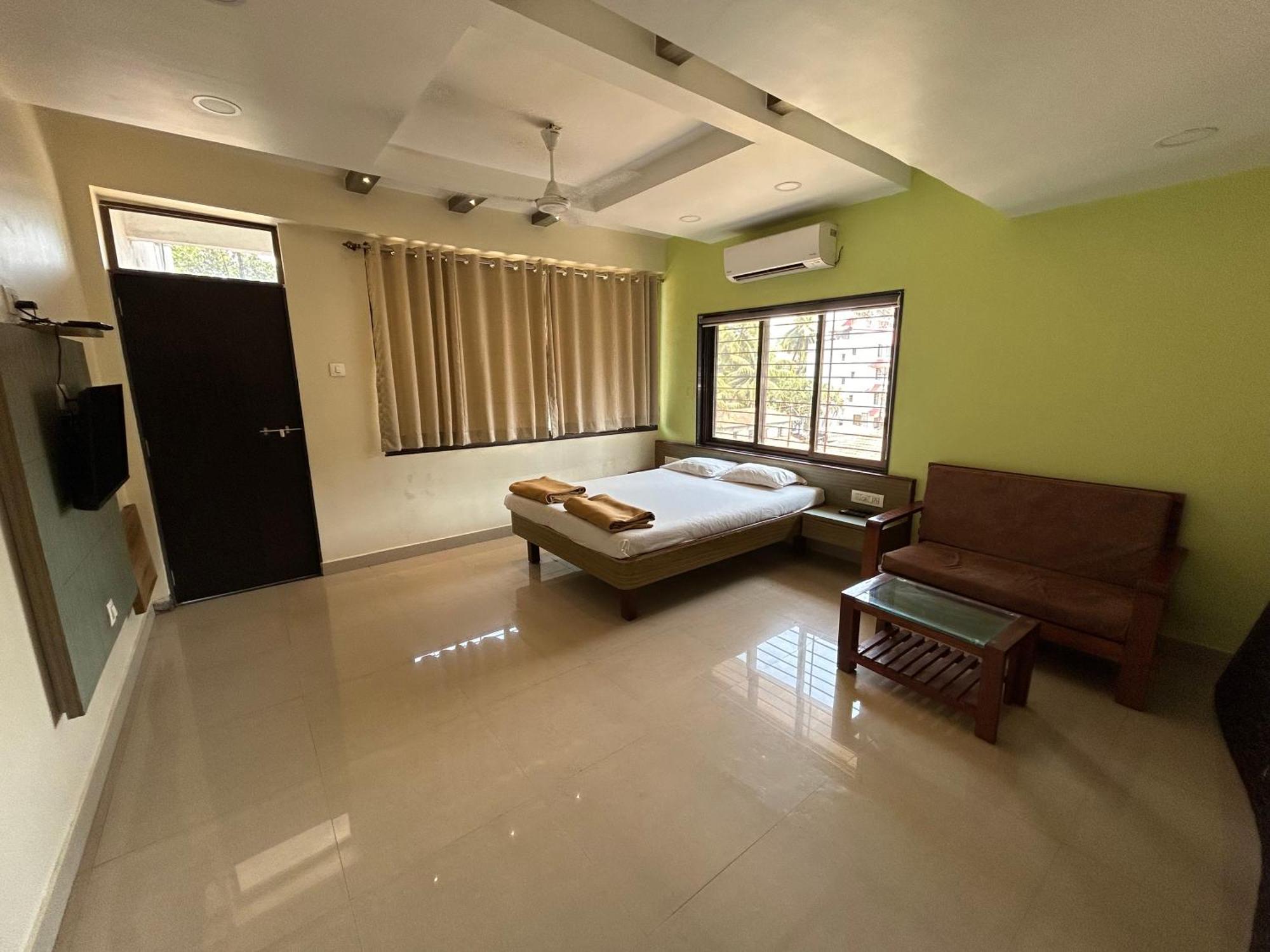 Hotel Aaba'S Gomantak Sawantwadi 外观 照片