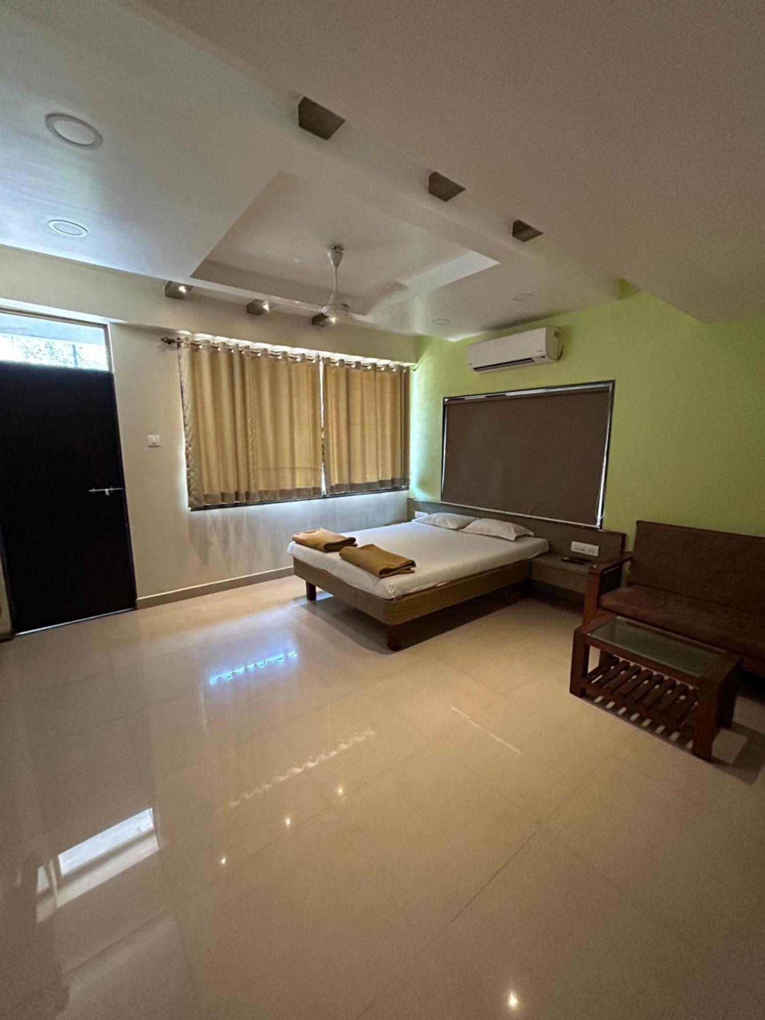 Hotel Aaba'S Gomantak Sawantwadi 外观 照片