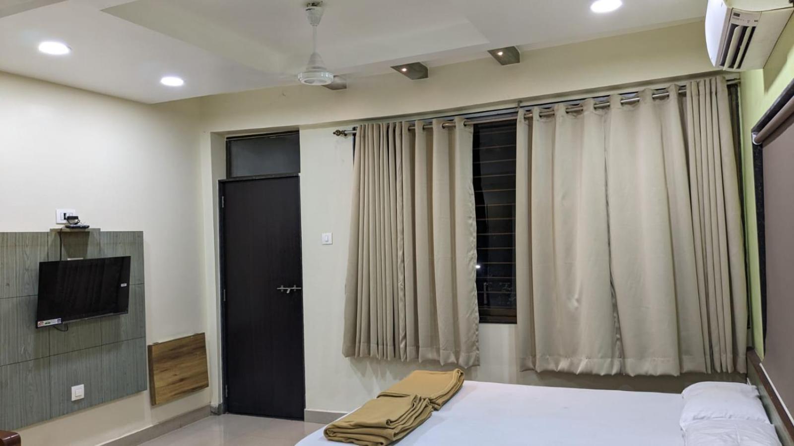 Hotel Aaba'S Gomantak Sawantwadi 外观 照片
